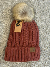 Load image into Gallery viewer, Frostbite Free Beanie