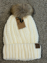 Load image into Gallery viewer, Frostbite Free Beanie